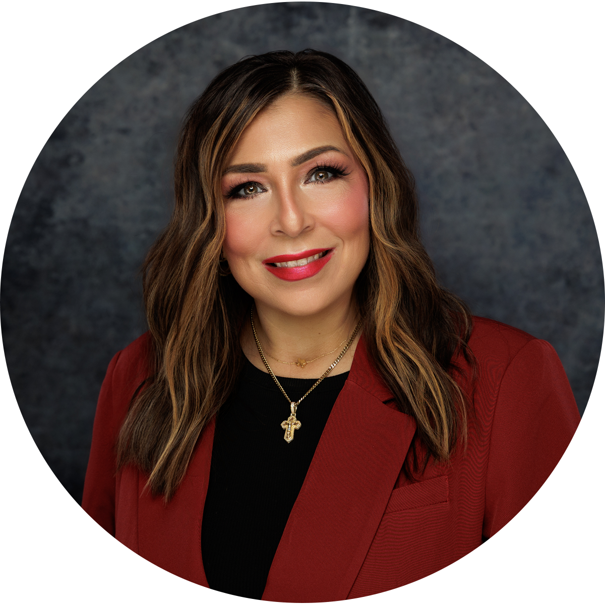 Tricia Givilancz-Cisneros Headshot