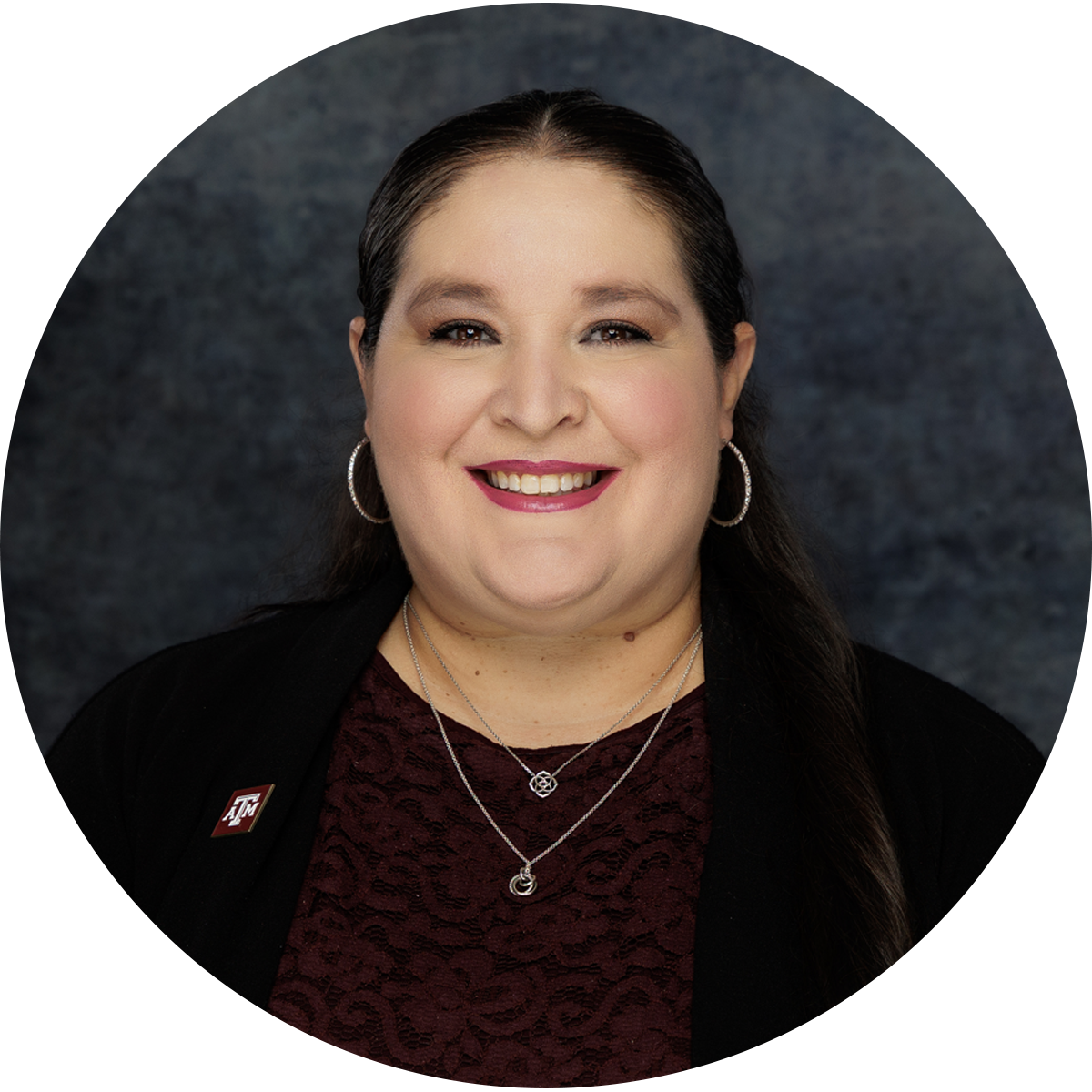 Rozina Munoz Headshot